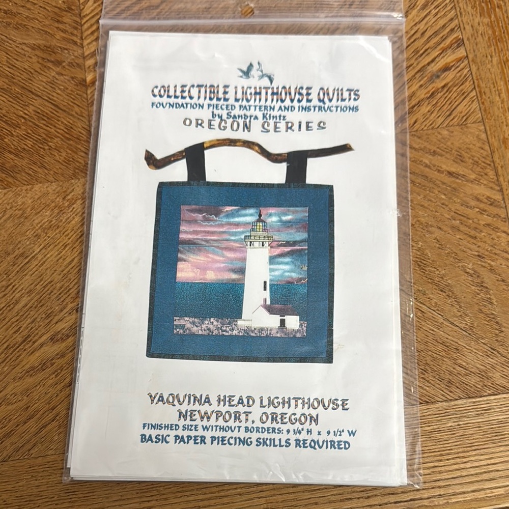 Lighthouse wall hanging quilt pattern